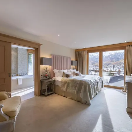 Apartment Veiled In Velvet Snow: A Chalet Retreat Kitzbuhel
