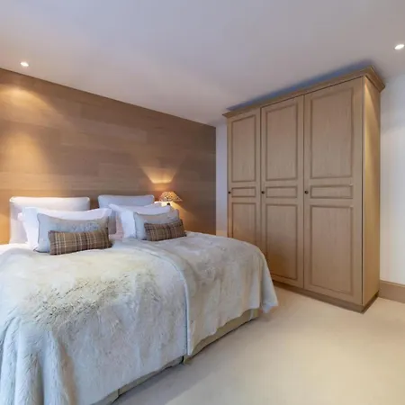 Apartment Veiled In Velvet Snow: A Chalet Retreat Kitzbuhel